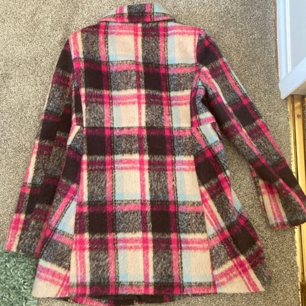 Plaid women’s coat - Picture 2 of 6